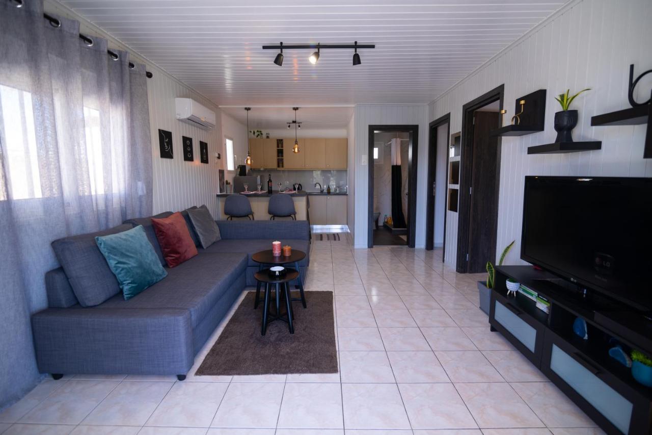 Oceanus Summer House Salamis Exterior photo